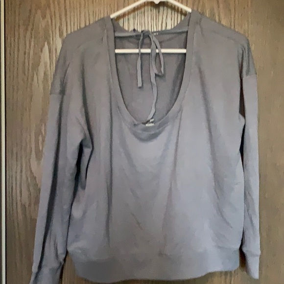 American Eagle light blue sweatshirt Medium - Picture 2 of 3